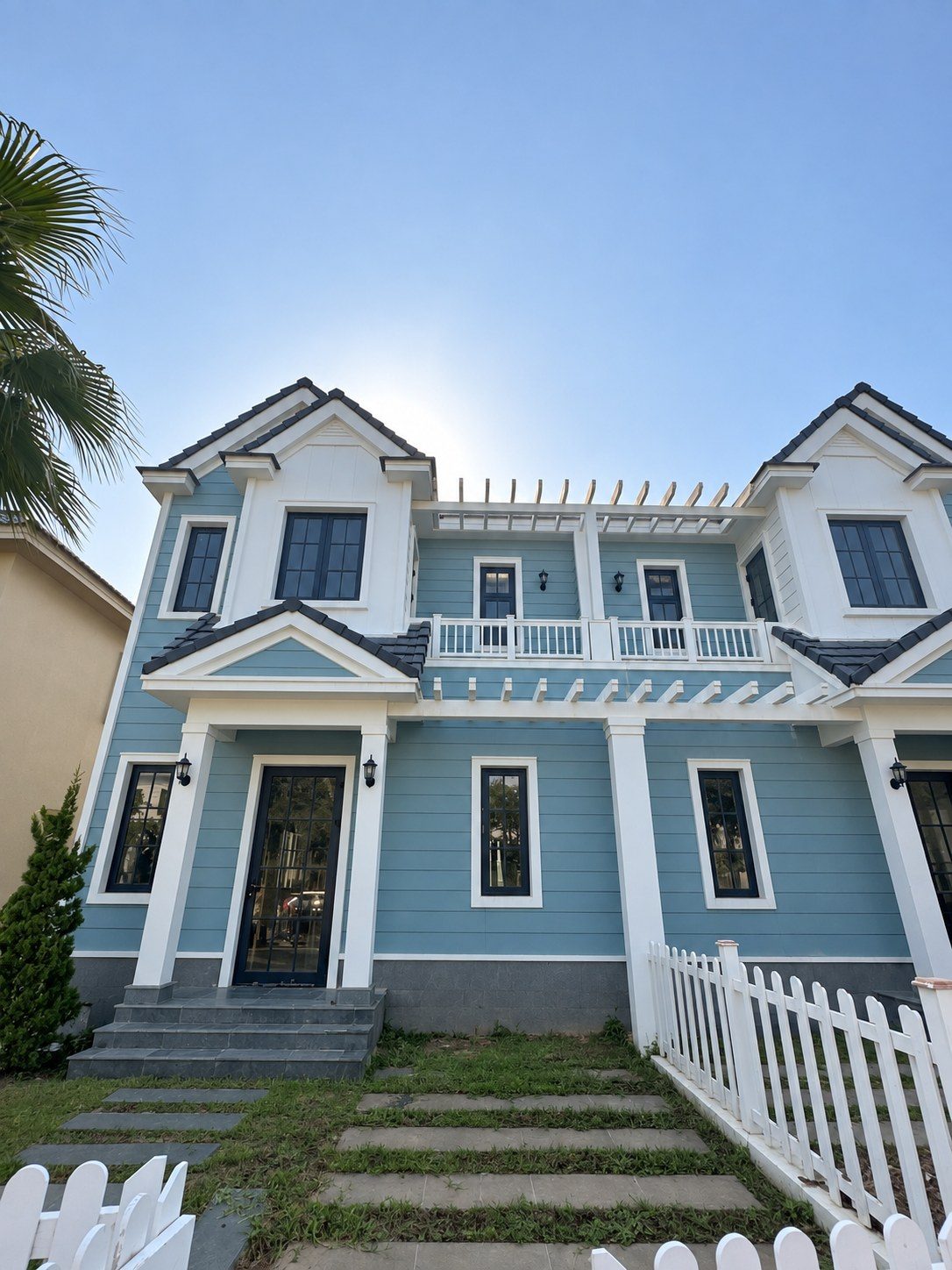 Biệt thự đơn lập NovaWorld Phan Thiết Florida – Nhà thô, Florida khu 1 dãy 7