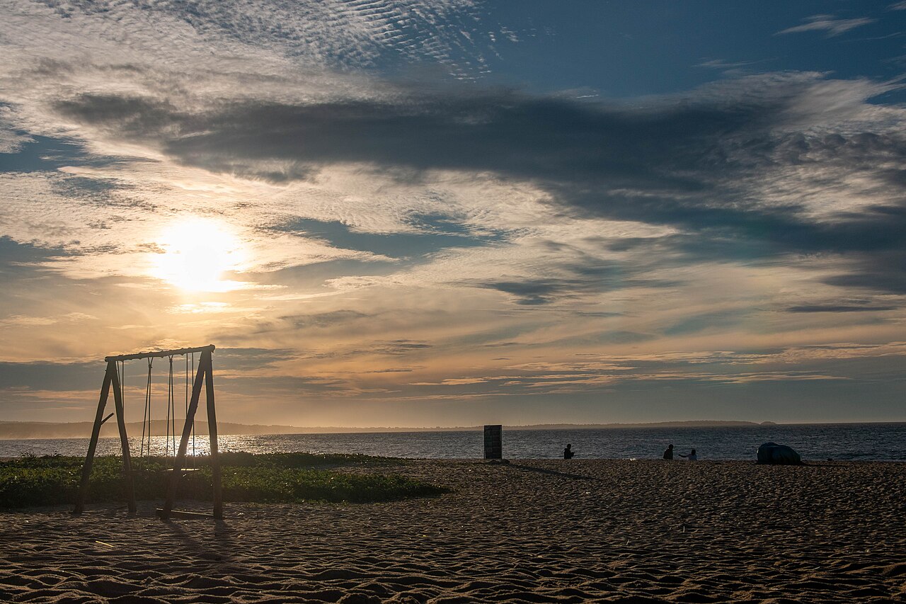 Bình minh trên biển Phan Thiết