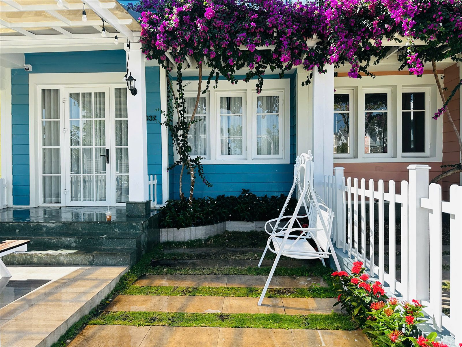 Nhà Phố Miami — 4PN Trục Phố Sầm Uất, Bồn Tắm Nằm — ảnh 2