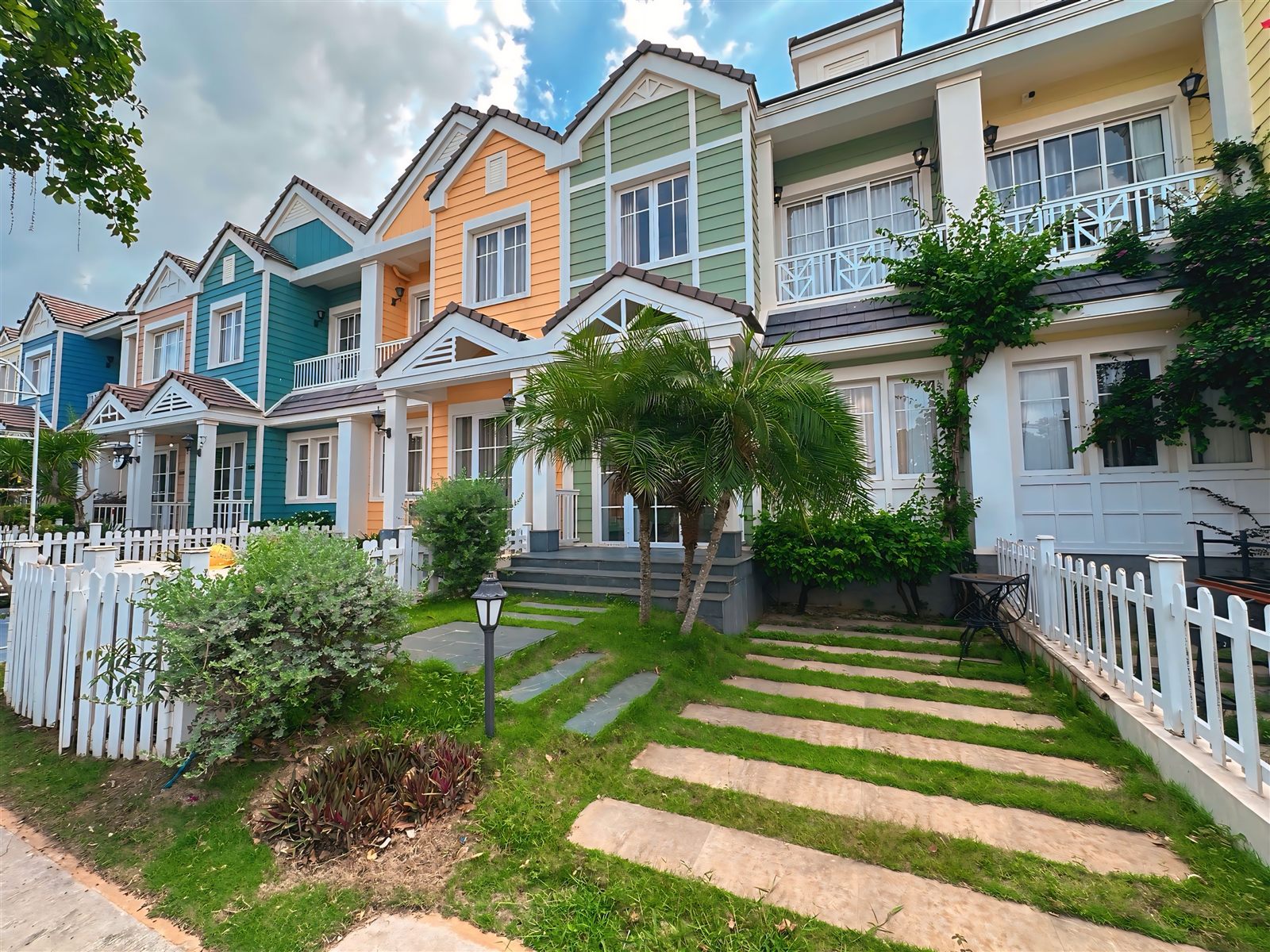 Villa An Nhiên — Đơn Lập 2PN Ấm Cúng Khu 7
